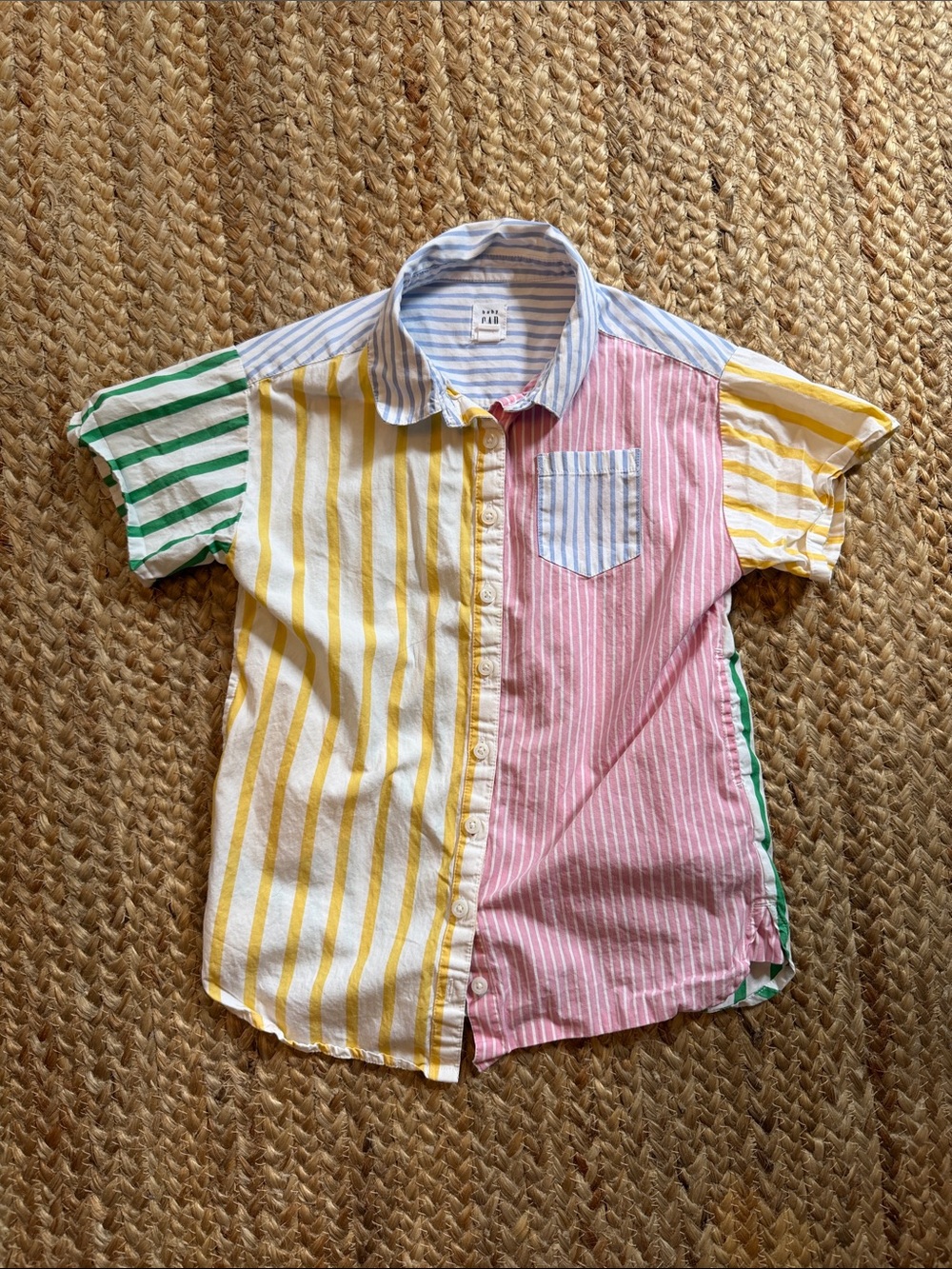 GAP Multicolor Striped Short-Sleeve Button-Down Shirt